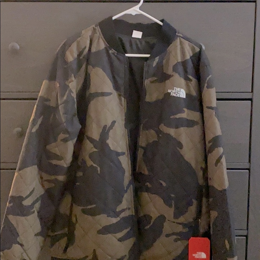 Men’s North face jacket XL NEW with tags